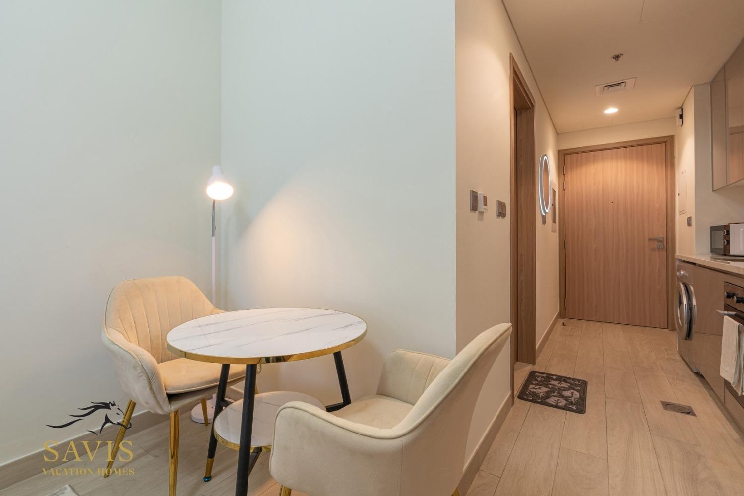 Apartment Cozy Brand New In Meydan *