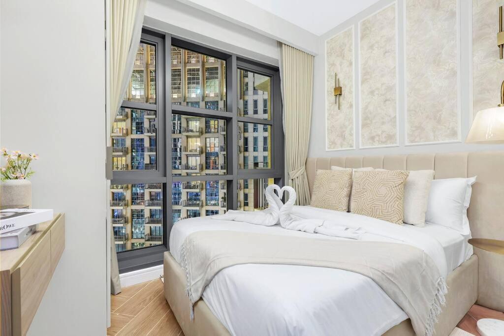 First Class 2br Incredible Burj Khalifa View Apartment