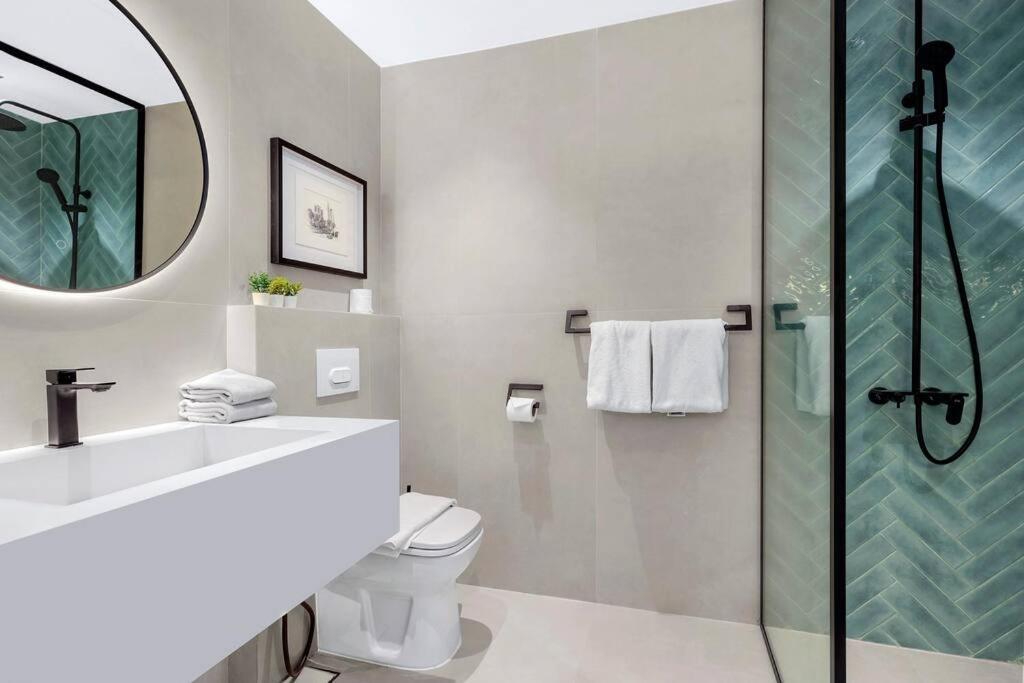 Apartment First Class 2br Incredible Burj Khalifa View Dubai