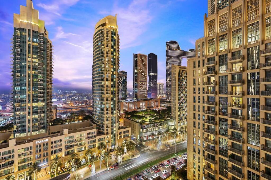 First Class 2br Incredible Burj Khalifa View