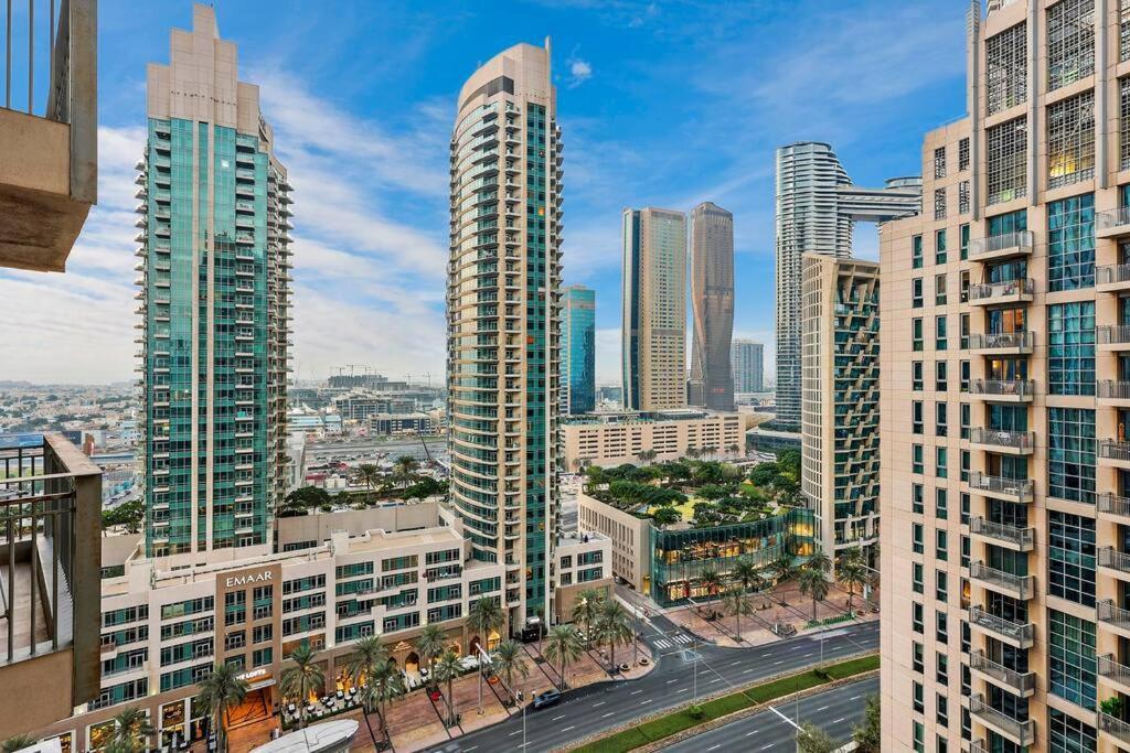 First Class 2br Incredible Burj Khalifa View