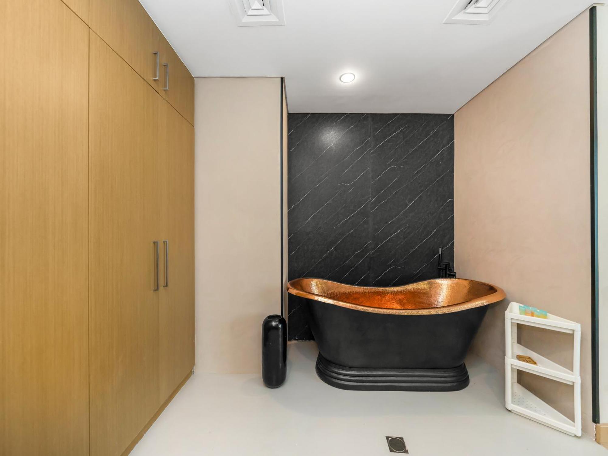 Luxurious 4bdr With Ocean Views In Jbr, Bluewaters Apartment *