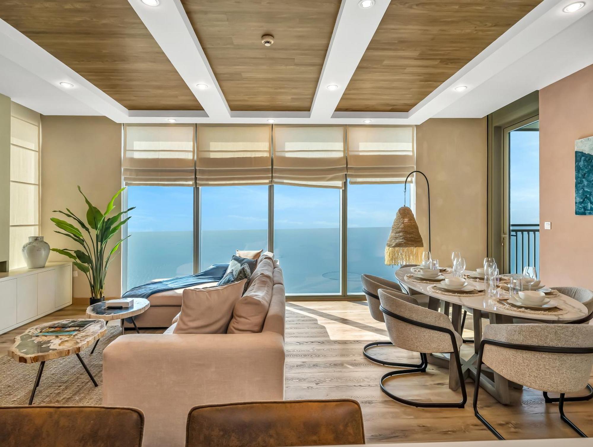 Luxurious 4bdr With Ocean Views In Jbr, Bluewaters Apartment