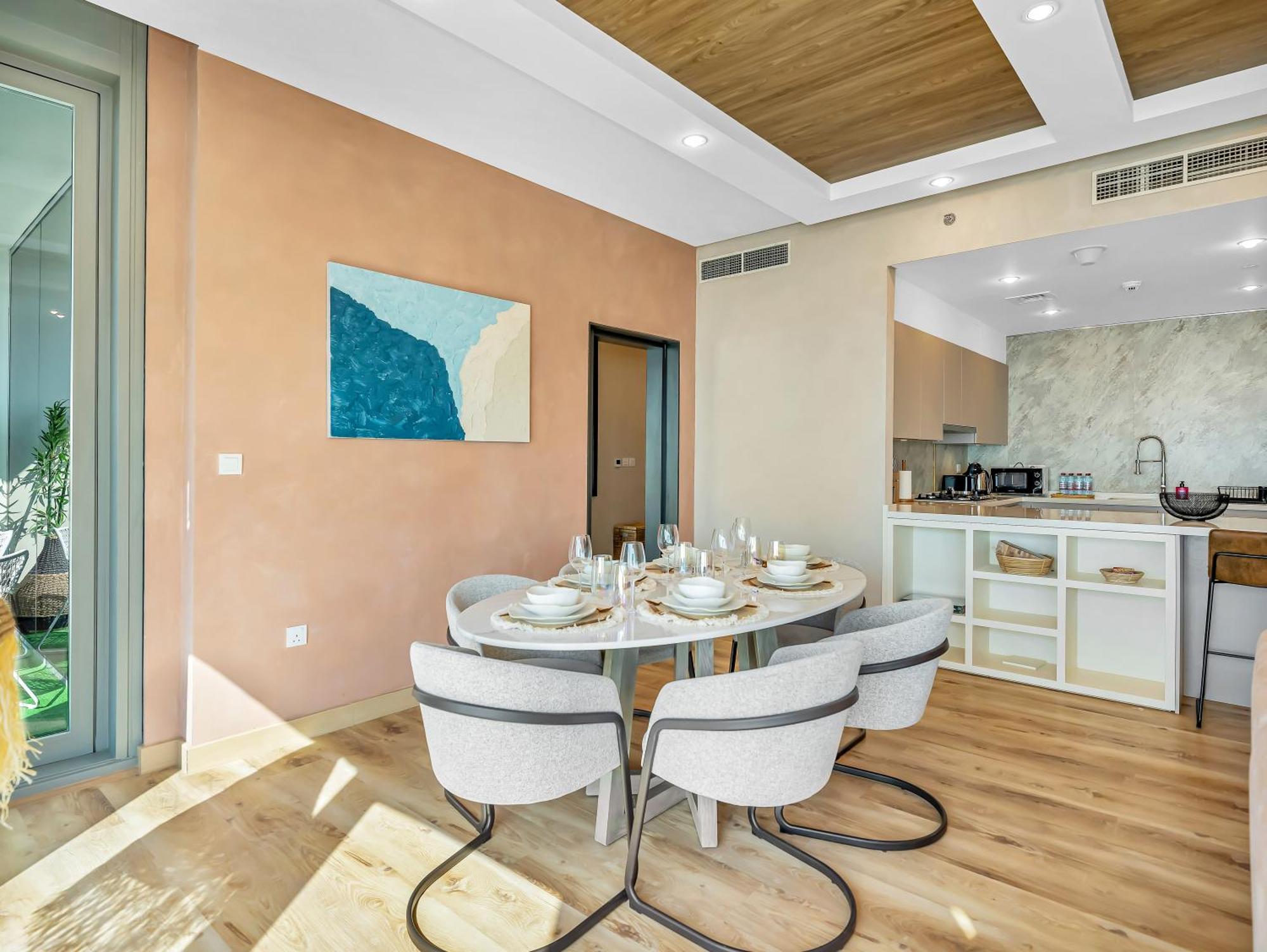 Luxurious 4bdr With Ocean Views In Jbr, Bluewaters Apartment *