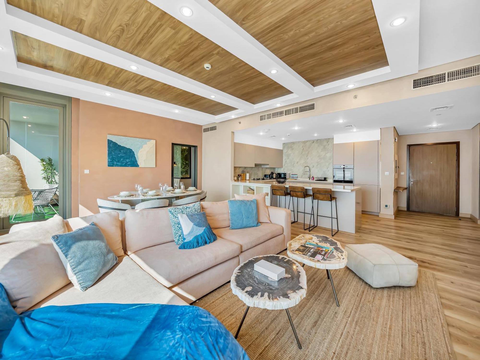 Luxurious 4bdr With Ocean Views In Jbr, Bluewaters * Dubai