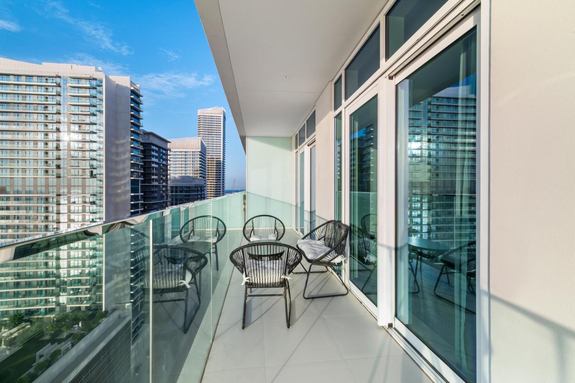 Apartment Private - 2 Bedroom Full Palm View *