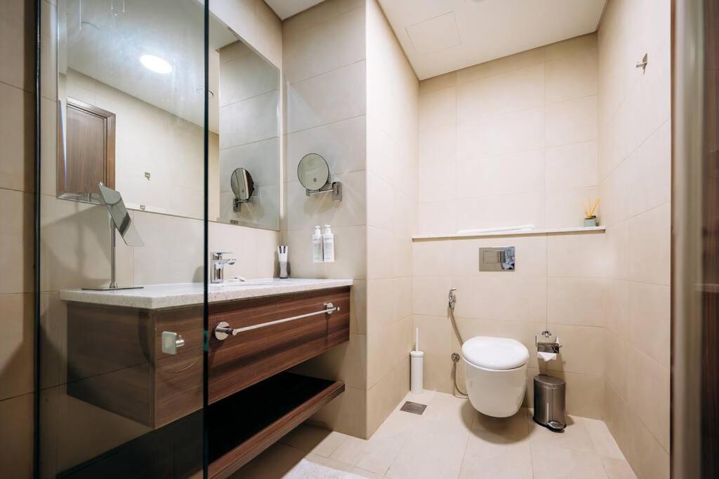 Apartment Stunning 2-bedroom Near Palmjumeirah