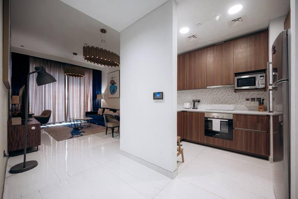 Stunning 2-bedroom Near Palmjumeirah * Dubai