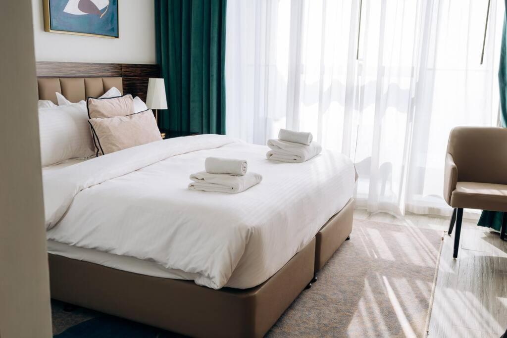 Stunning 2-bedroom Near Palmjumeirah Dubai