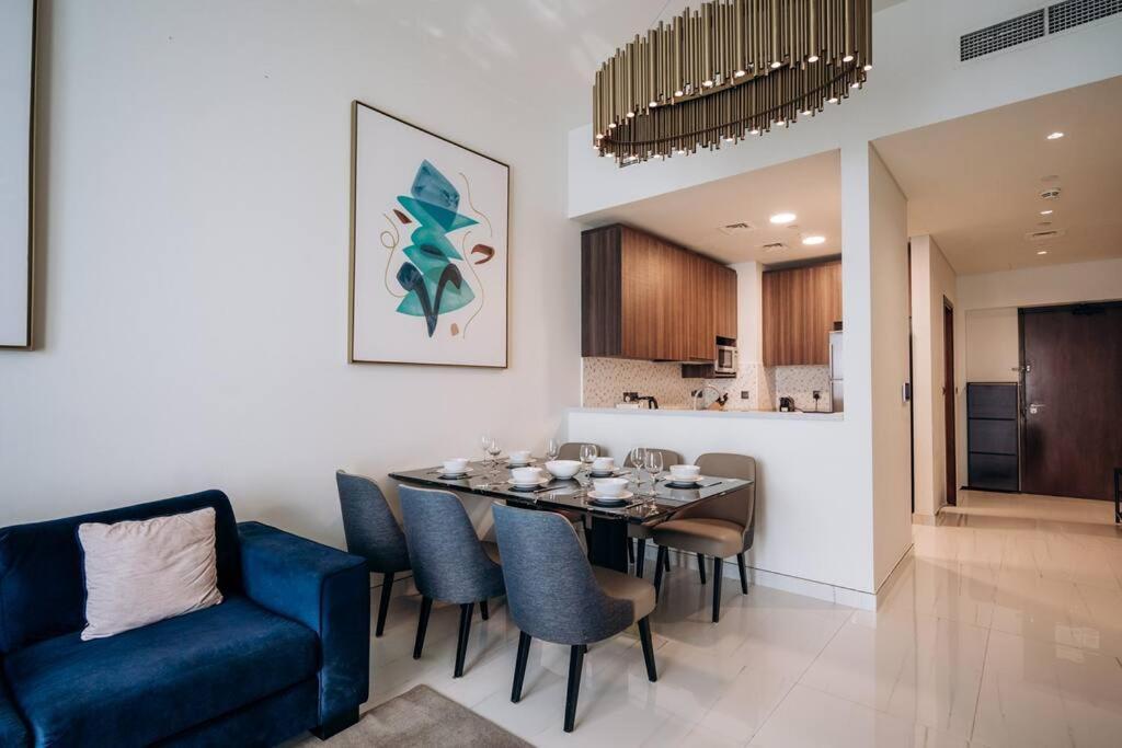 Stunning 2-bedroom Near Palmjumeirah Dubai