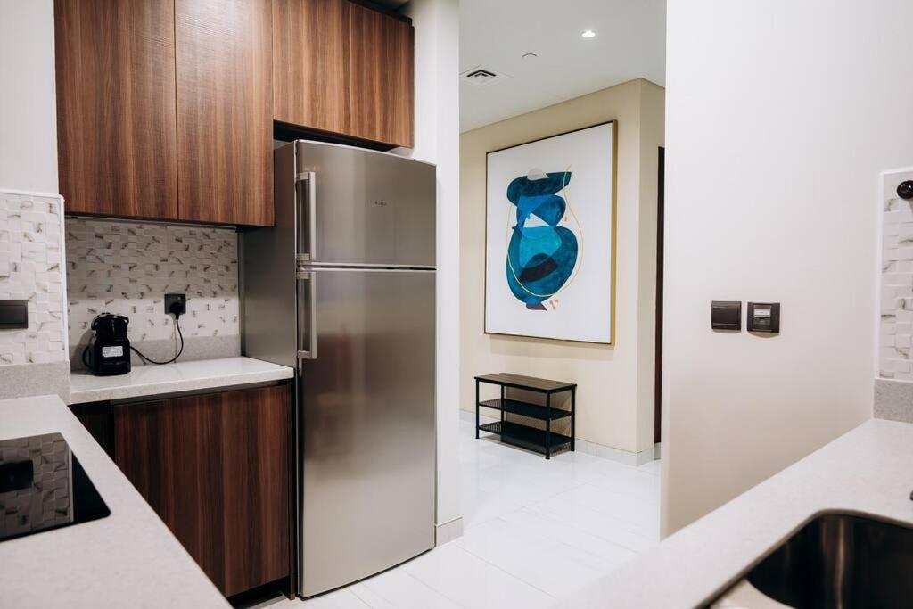Stunning 2-bedroom Near Palmjumeirah Apartment Dubai