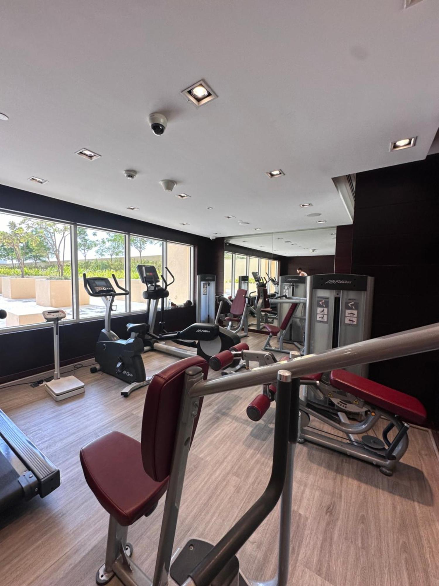 Apartment Luxury Living In Jvc *