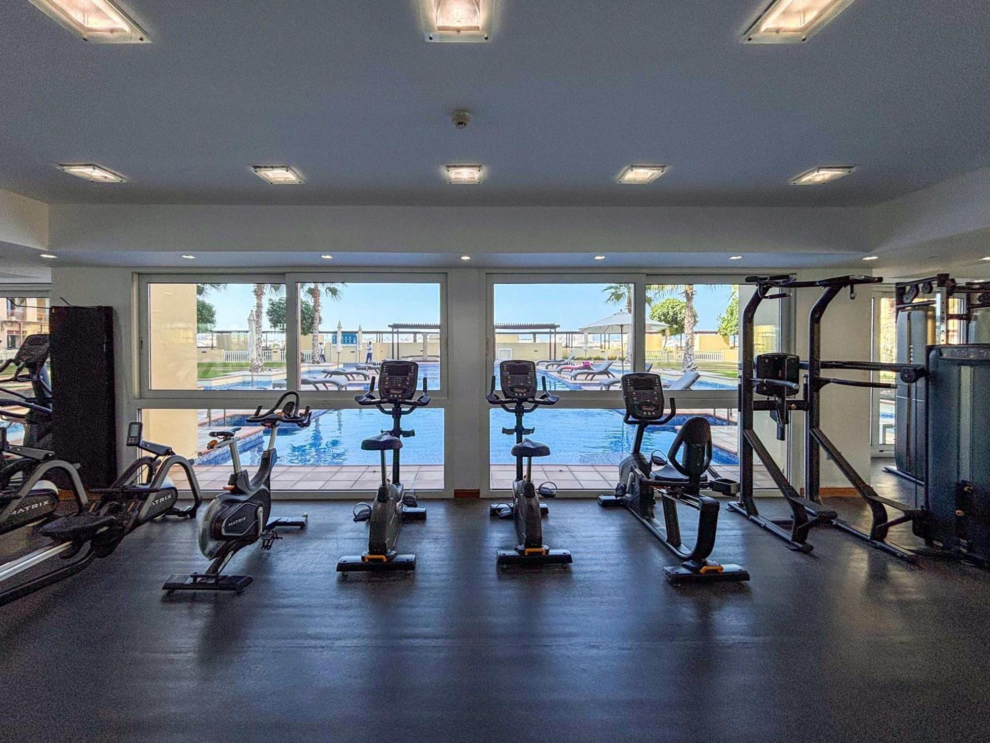 Frank Porter - Marina 3, Palm Jumeirah Apartment