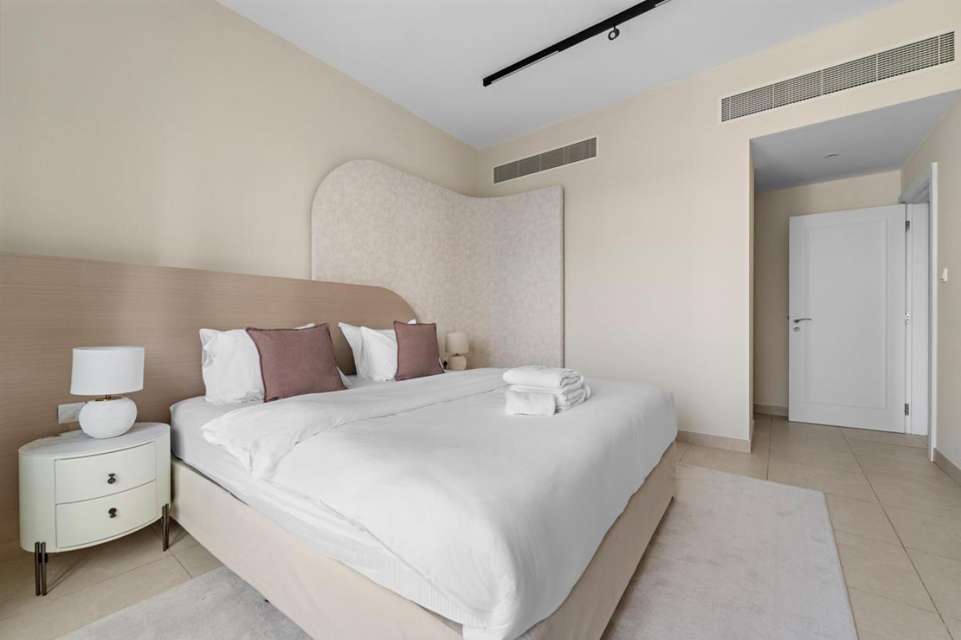 Stunning 2-bedroom Travo Apartment