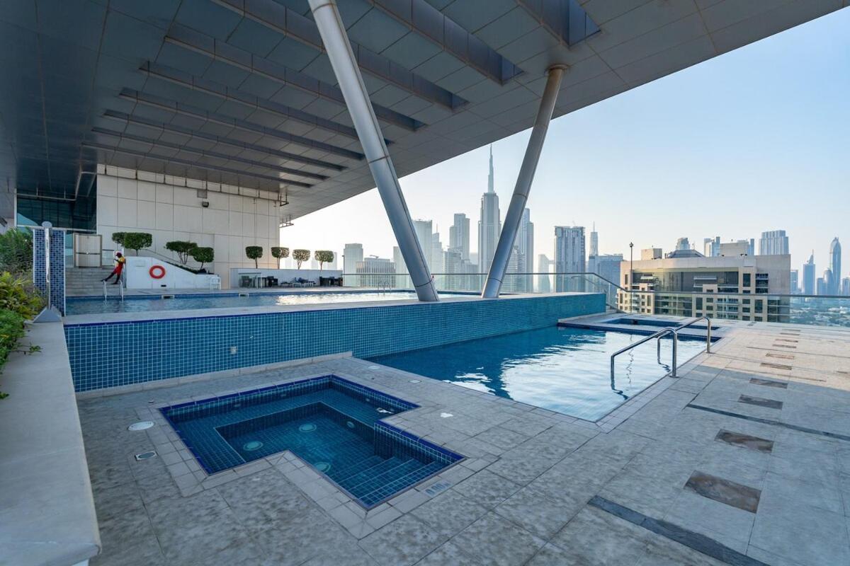 Awesome 1-bedroom Perfect For 4 In Business Bay Apartment