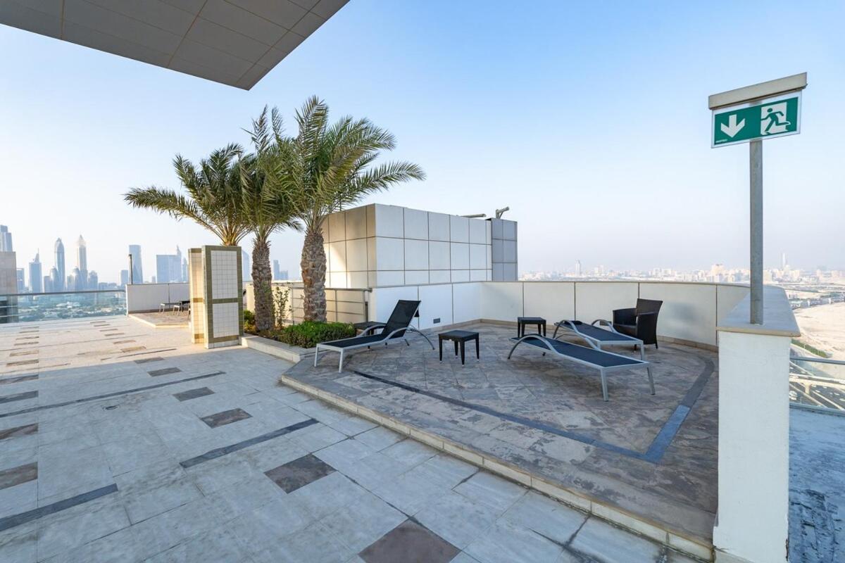 Awesome 1-bedroom Perfect For 4 In Business Bay Apartment Dubai