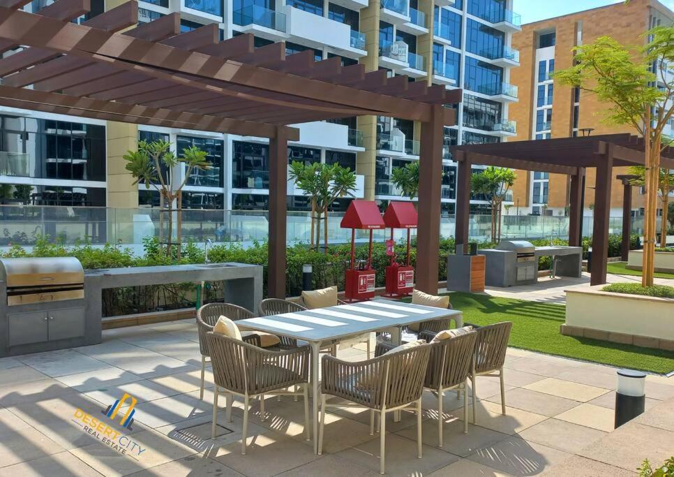 Fully Furnished One Bed In Meydan, Hosted By Desert Dubai