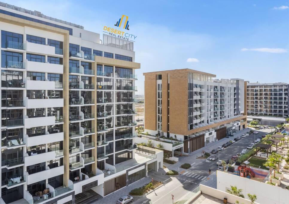 Fully Furnished One Bed In Meydan, Hosted By Desert Dubai