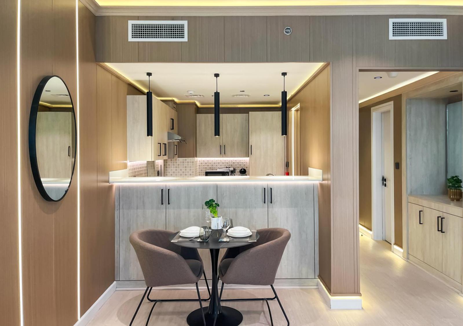 Livbnb-upgraded Urbanchic 1br With Balcony
