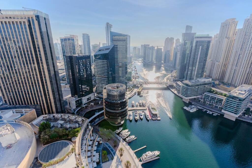 Magnificent Studio, Emaar Residences Marina Apartment Dubai