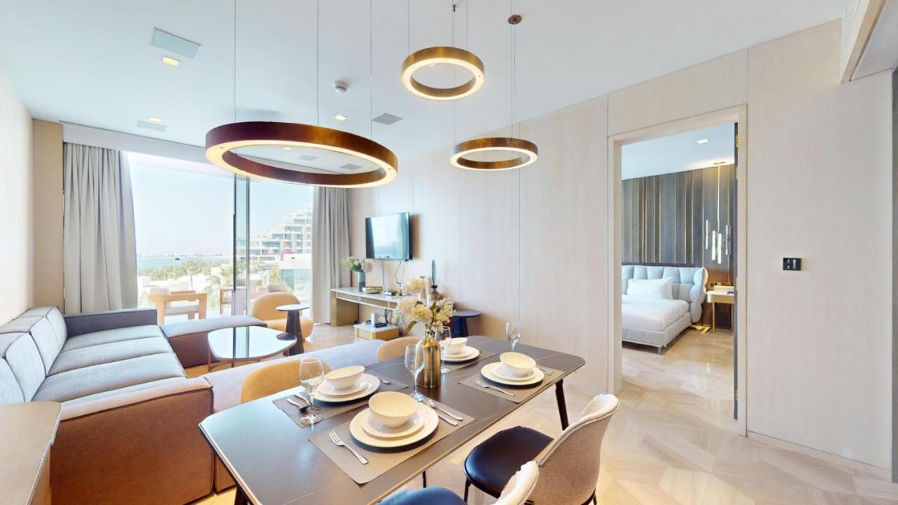 Apartment Five Palm - Stunning One Bedroom With Sea View *