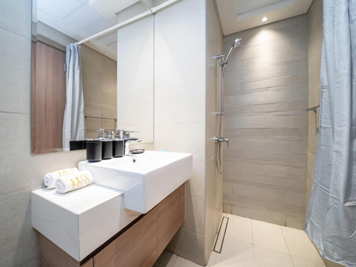 Apartment Cosy Azizi Riviera Retreat With Views Dubai