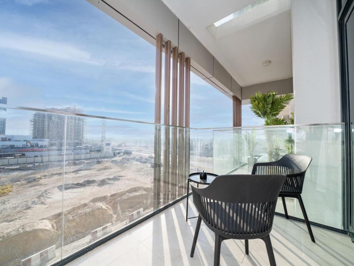 Cosy Azizi Riviera Retreat With Views *