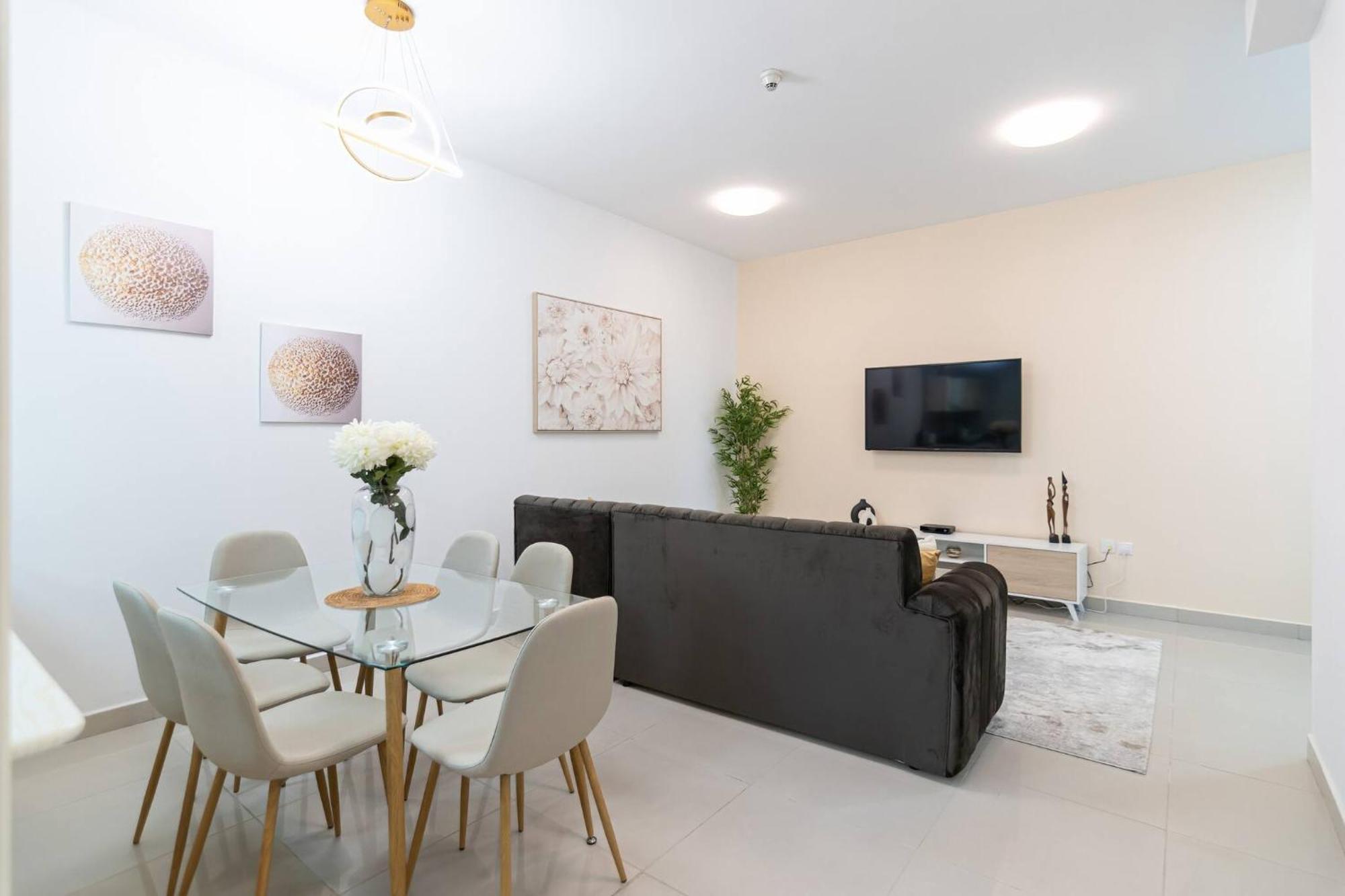Spacious & Cosy 1br In Marina Apartment Dubai