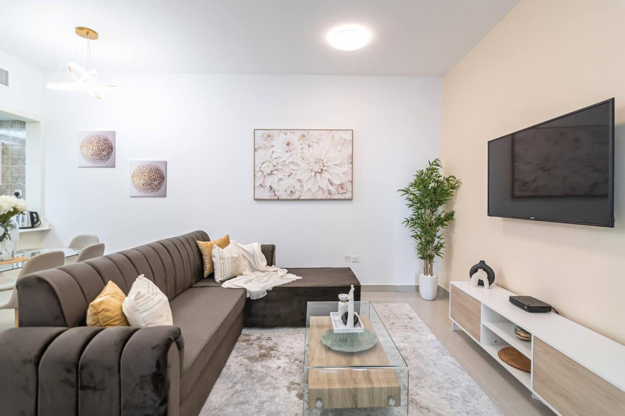 Spacious & Cosy 1br In Marina Apartment