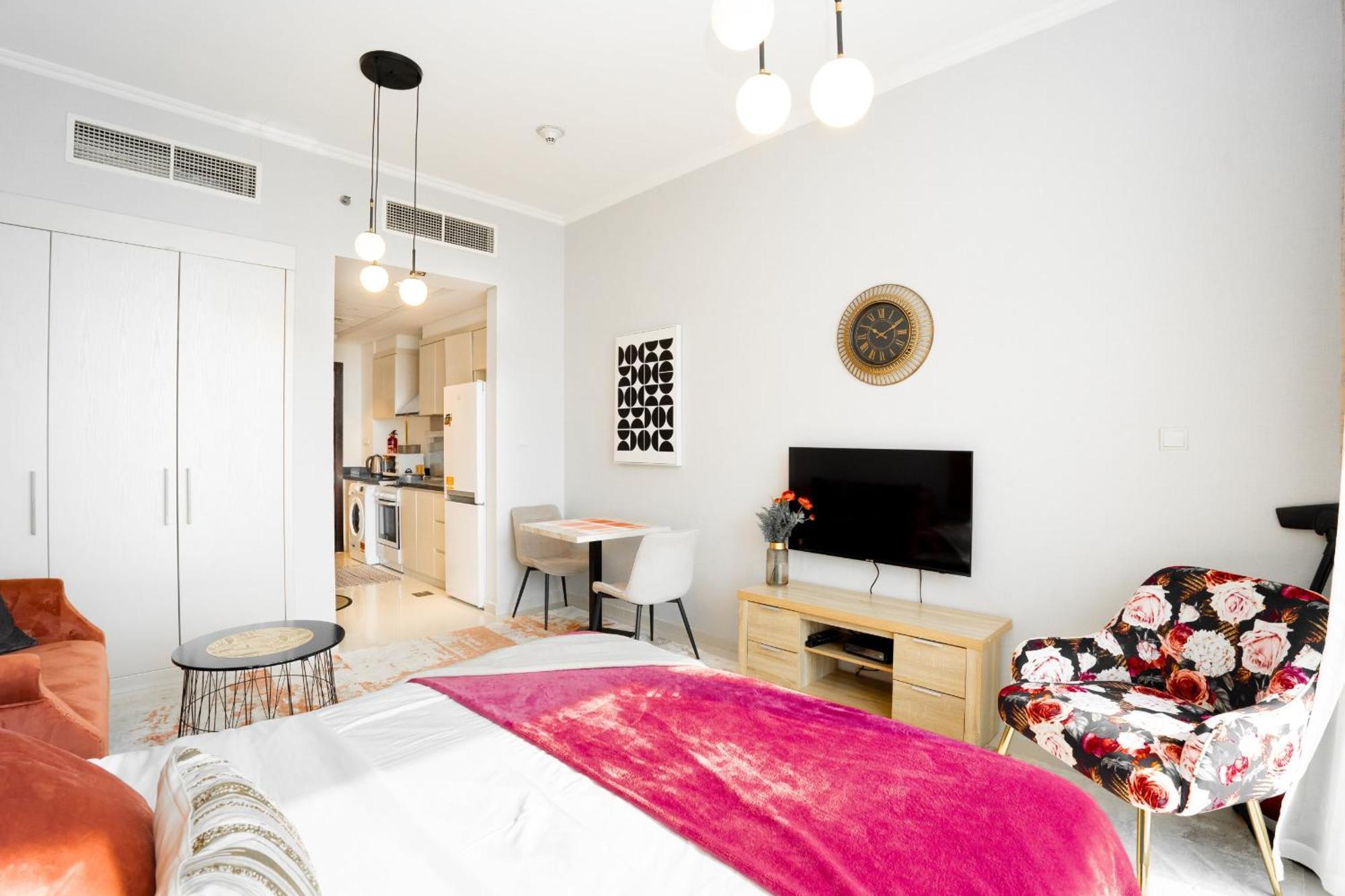 Apartment Sleek In Damac Hills - Premium Living With Top-class Amenities, Managed By Think Realty *