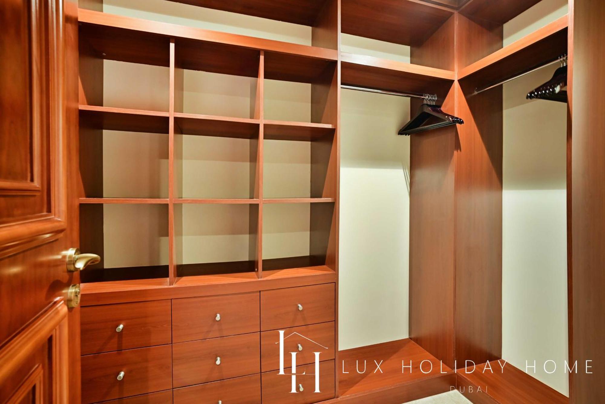 Lux The Elegant Fairmont Palm Apartment Dubai