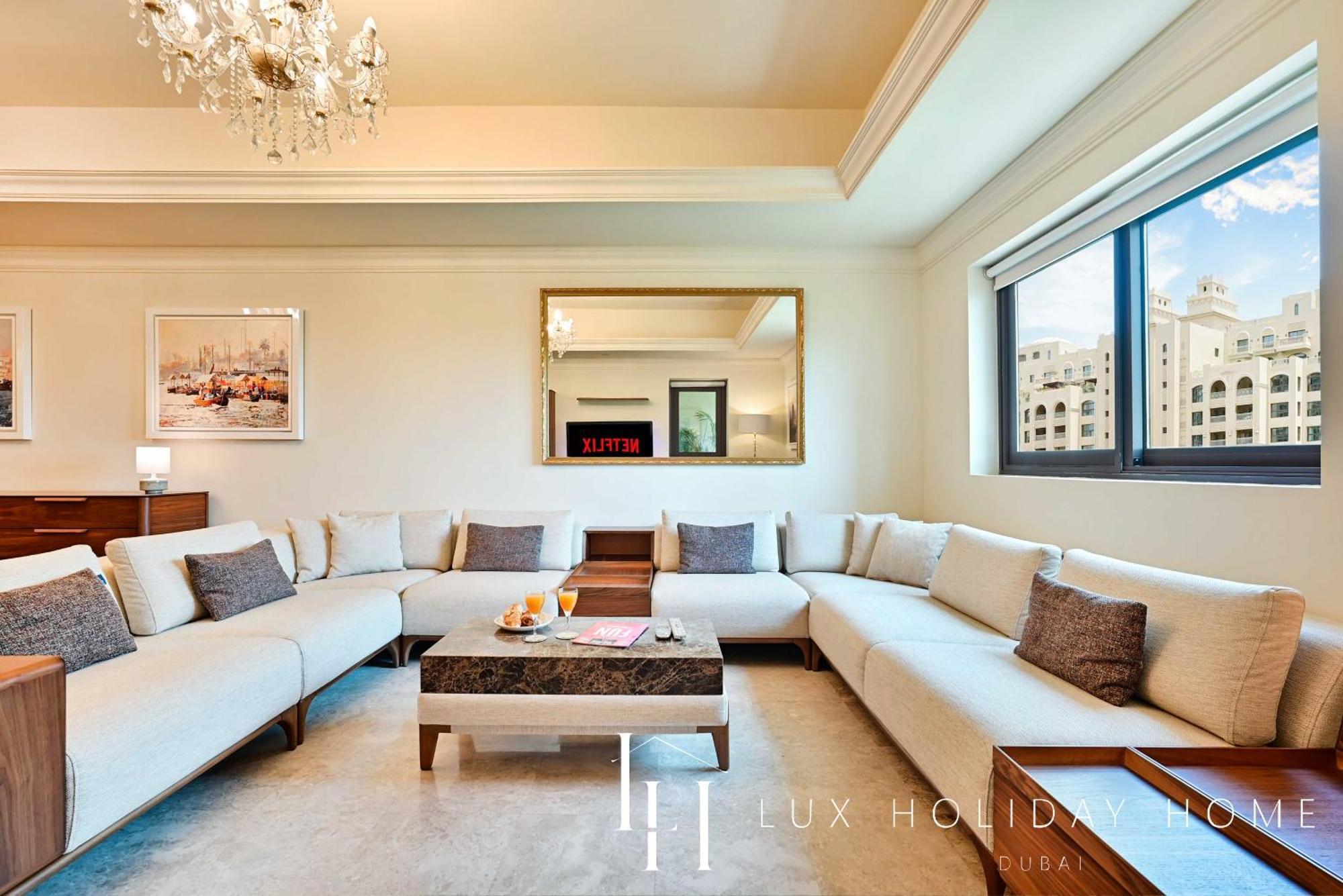 Lux The Elegant Fairmont Palm Apartment Dubai