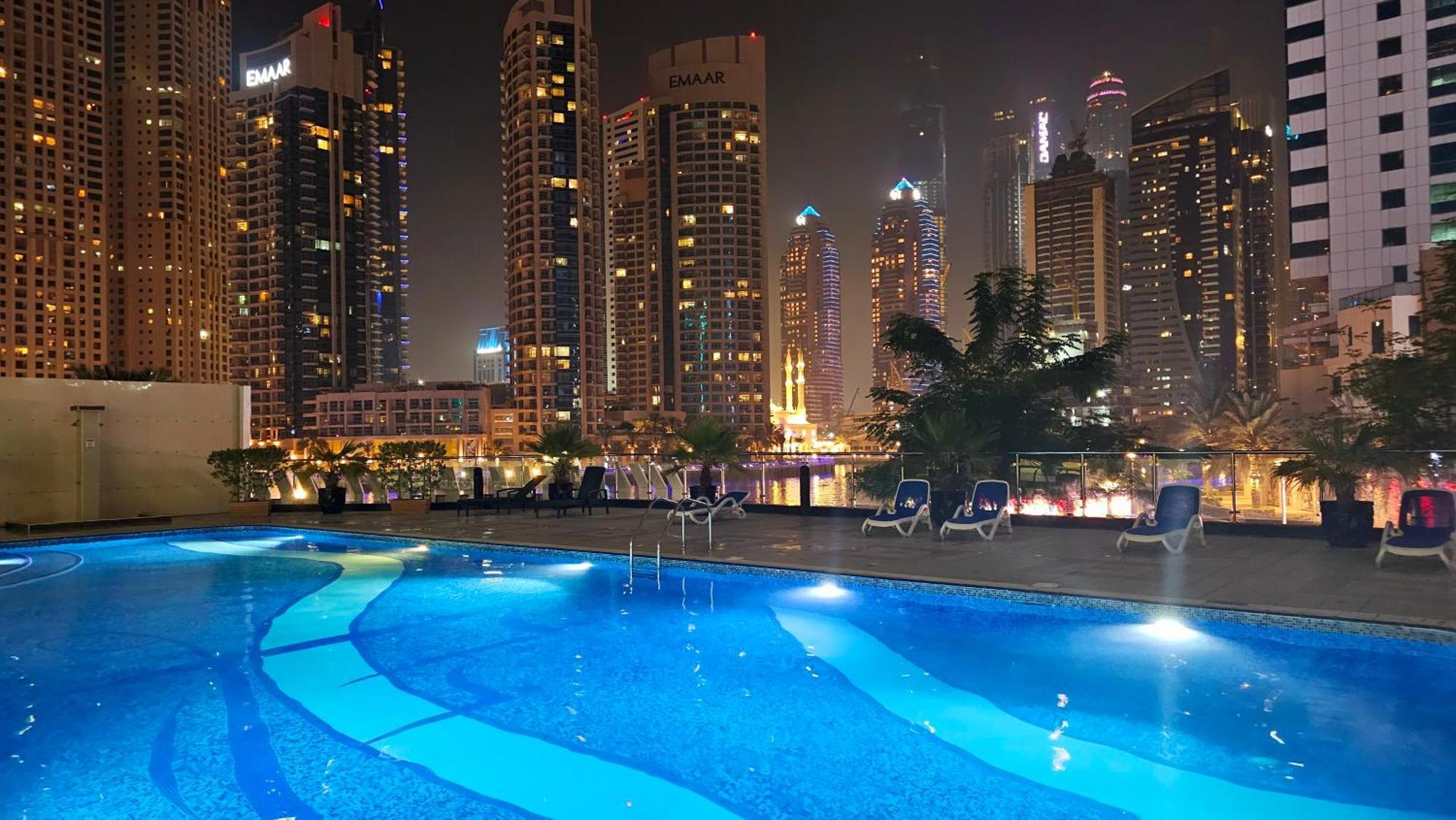 Exquisite Marina View 2 Bedrooms Near Metro And Marina Mall * Dubai