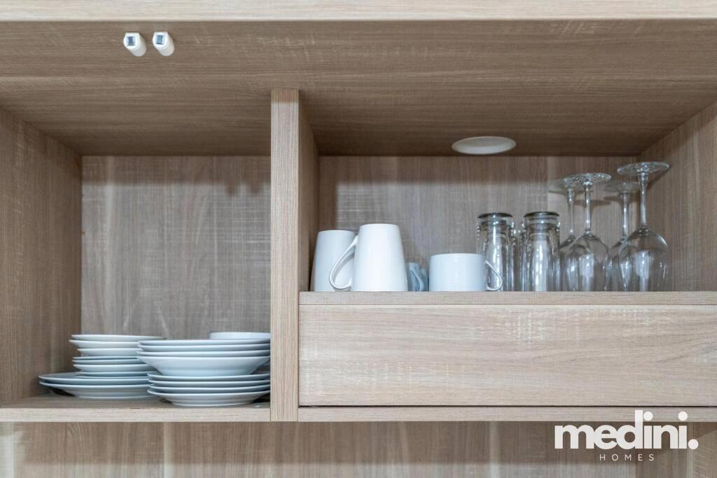 Apartment Large In Jvc - Dubai