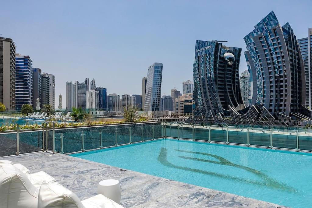 1bdr Yacht View Binghatti Canal Apartment