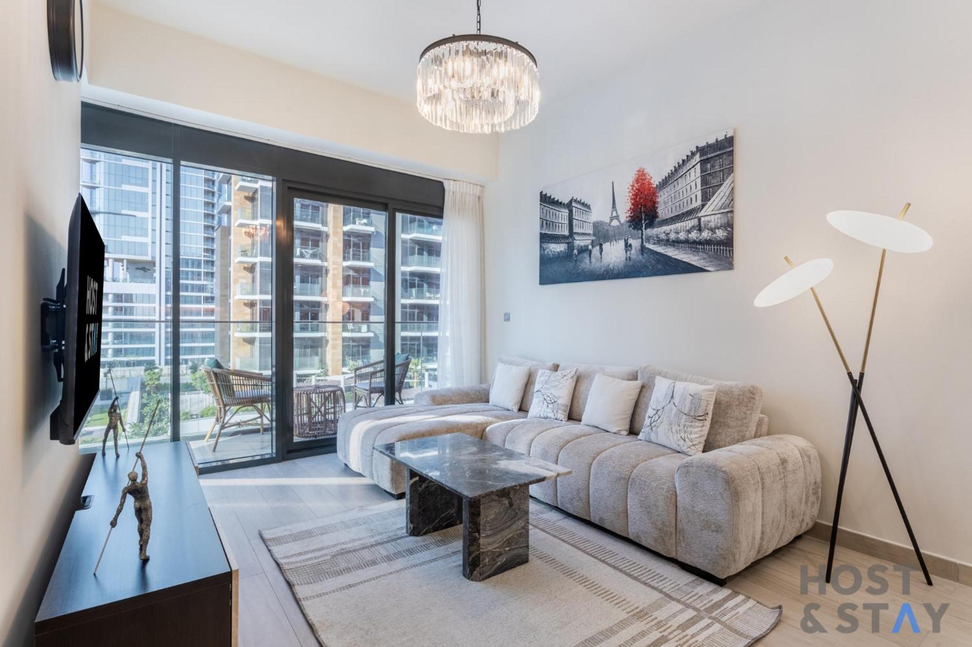 Bright 2br At Azizi Riviera, Mbr * Dubai