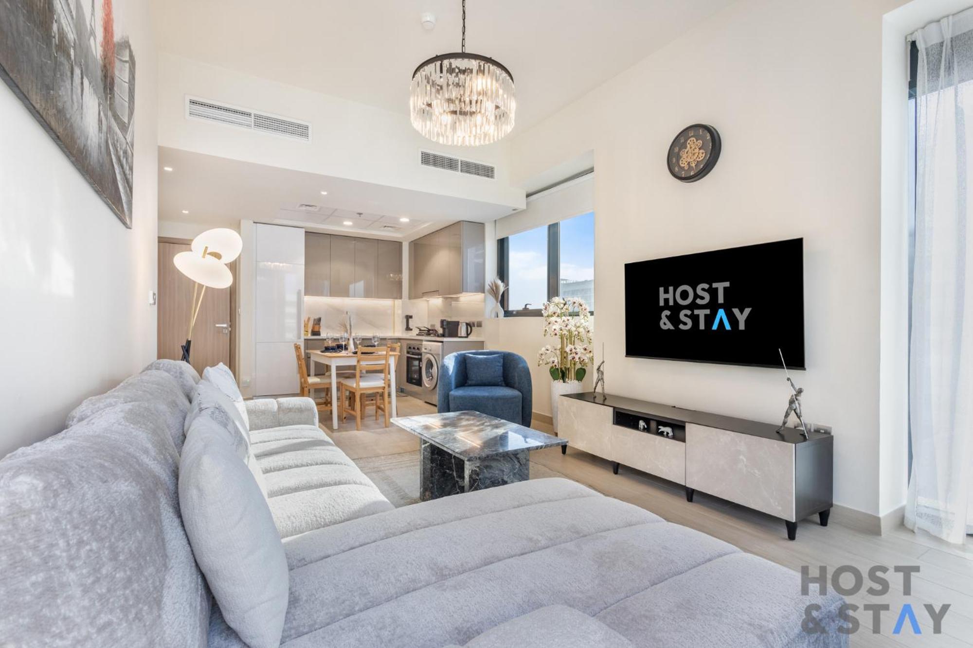 Bright 2br At Azizi Riviera, Mbr Apartment *