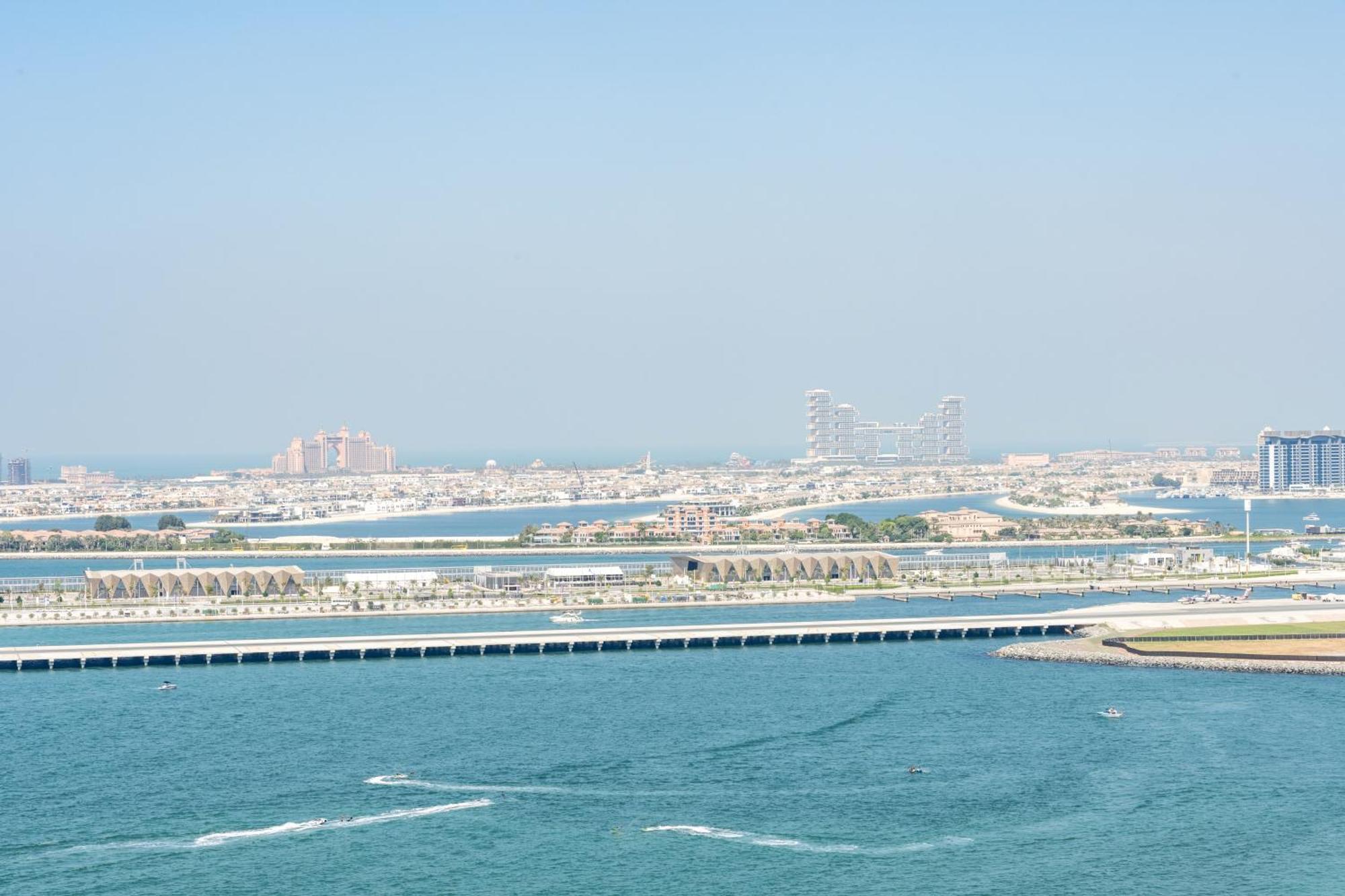 Luxury Coastal Escape - Bright 3br - La Vie Jbr Apartment