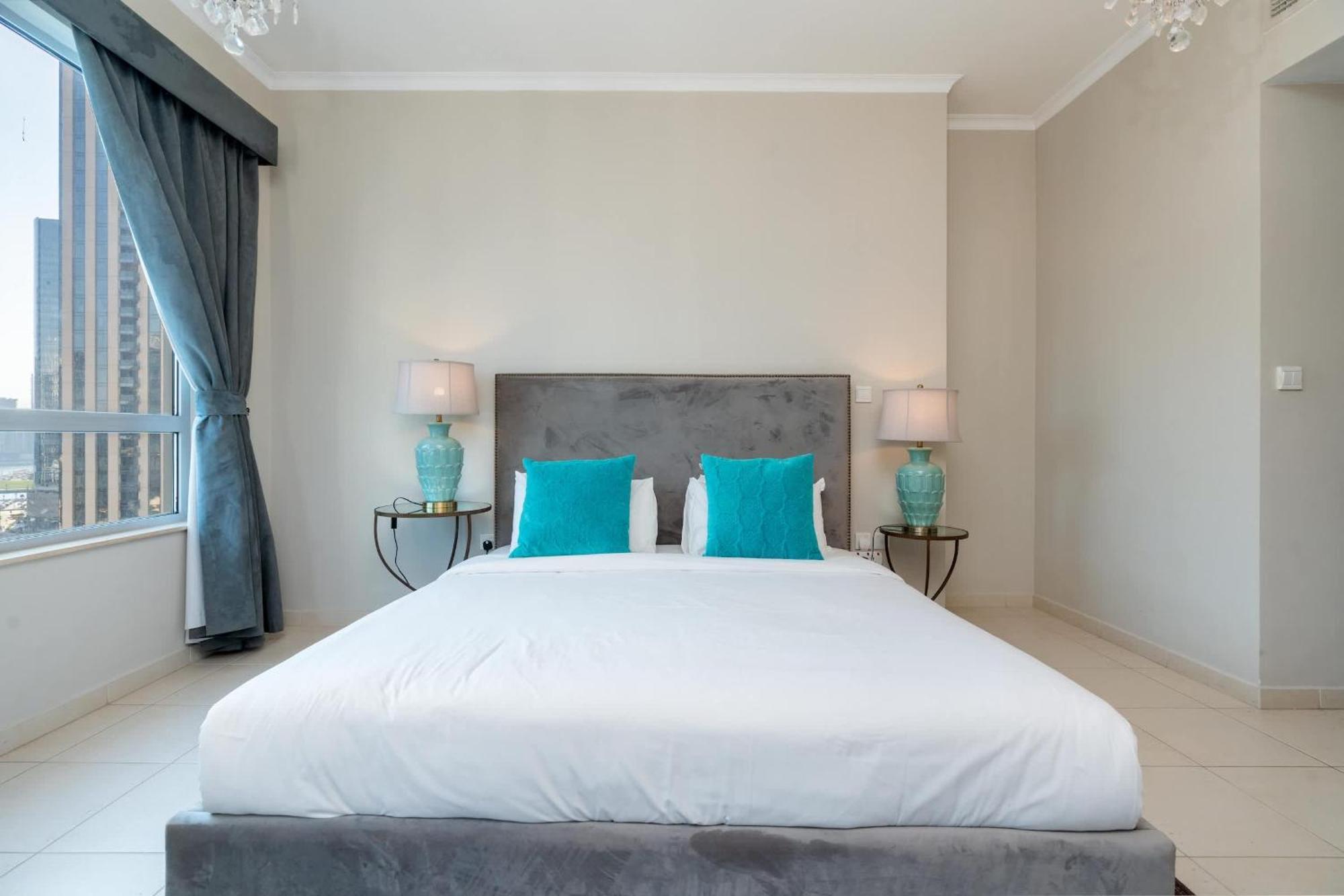Burj Khalifa & Mall - 1br - Cityapartmentstay Dubai