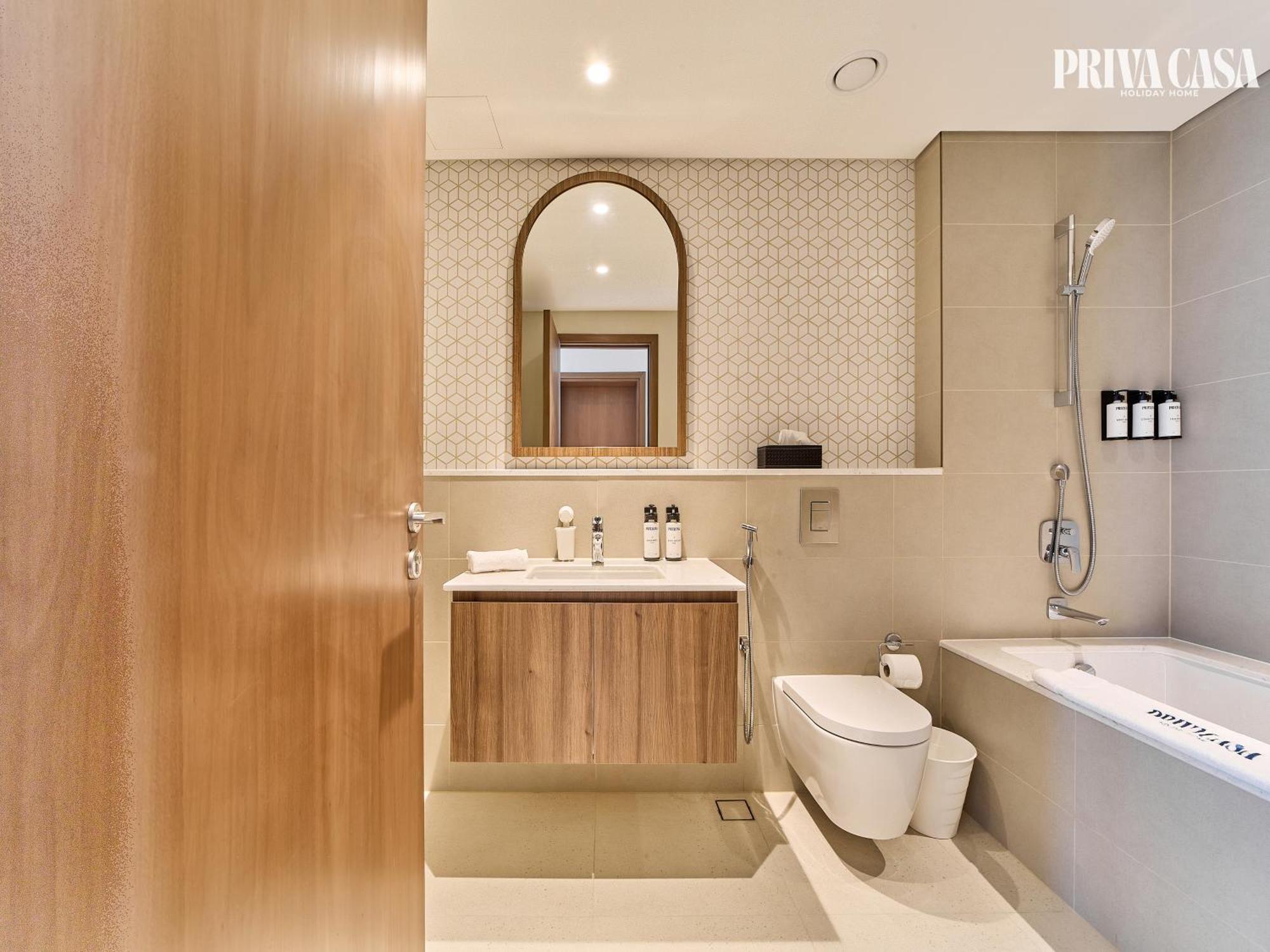 Apartment Priva Casa - Vida Residences Creek 1405 *