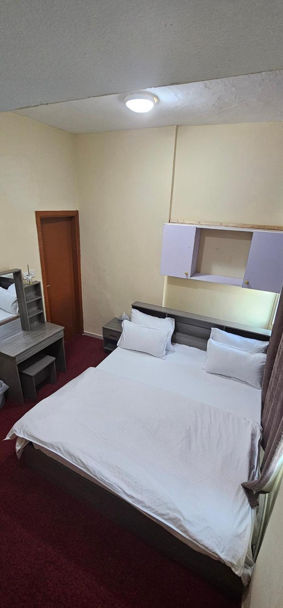 Benitah Partitions And Family Homestay Dubai