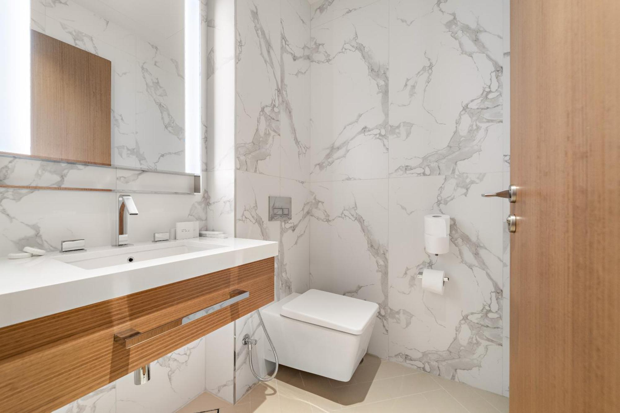 Address Opera 25 By Luxstay Homes Apartment Dubai