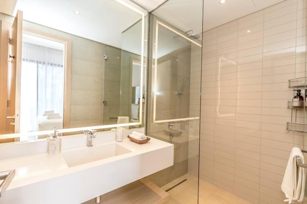 Apartment Luxury In Oakley Square Residences, Jvc *