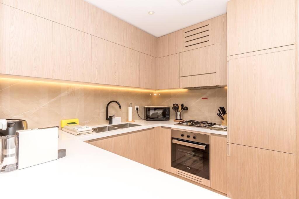 Luxury In Oakley Square Residences, Jvc * Dubai