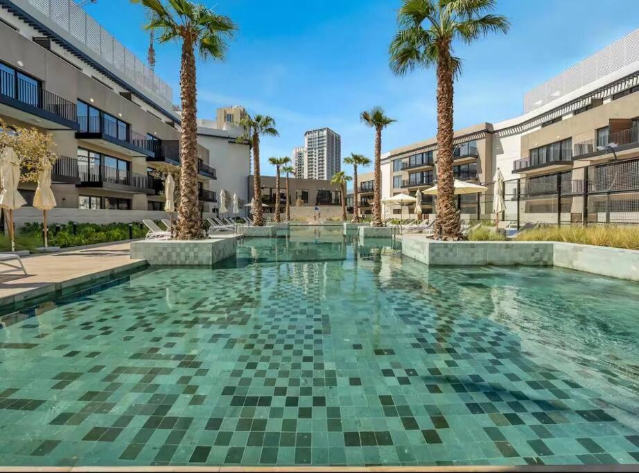 Luxury In Oakley Square Residences, Jvc Dubai