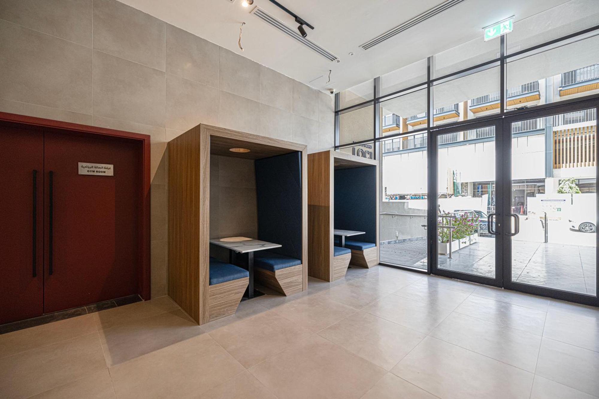 Urbanhomes - Cozy Spacious Exceptional In Heart Of At Jvc Dubai
