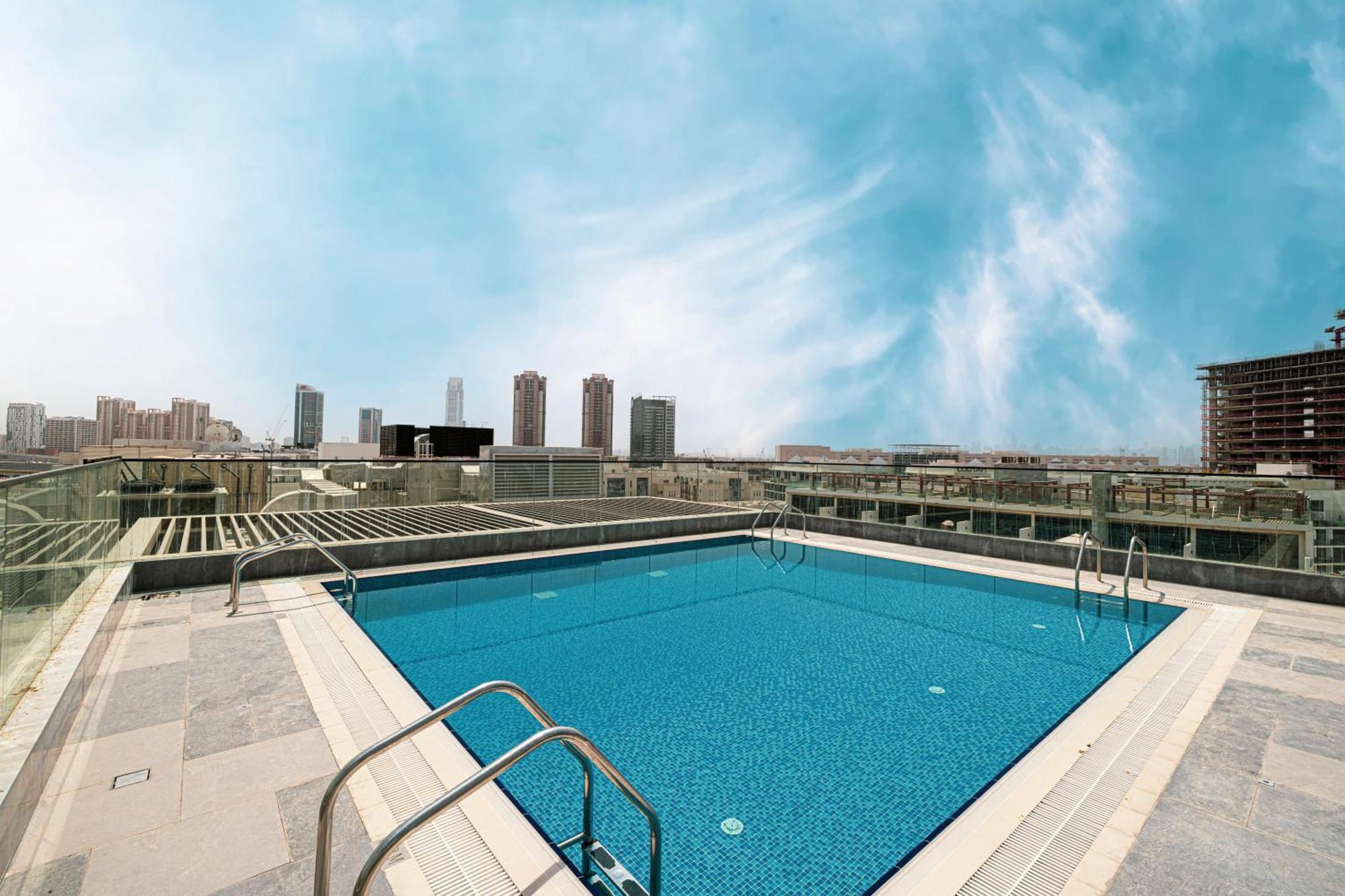 Urbanhomes - Cozy Spacious Exceptional In Heart Of At Jvc Dubai