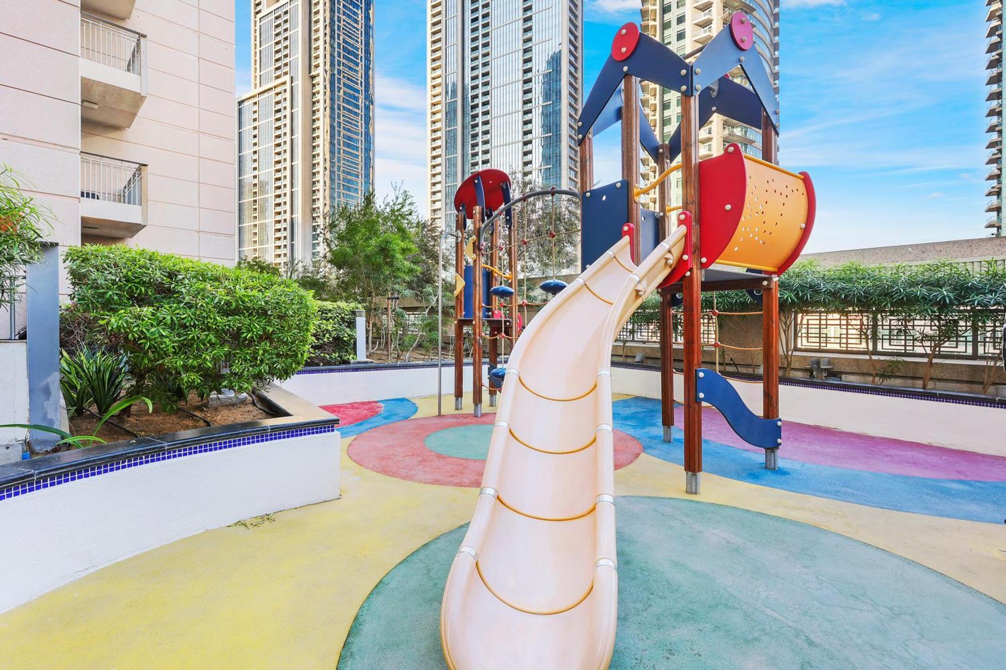 Apartment First Class 2br Incredible Burj Khalifa View