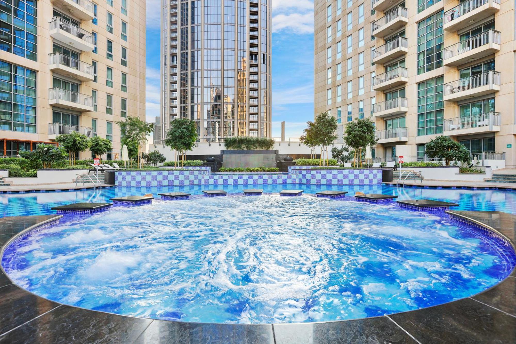Apartment First Class 2br Incredible Burj Khalifa View Dubai