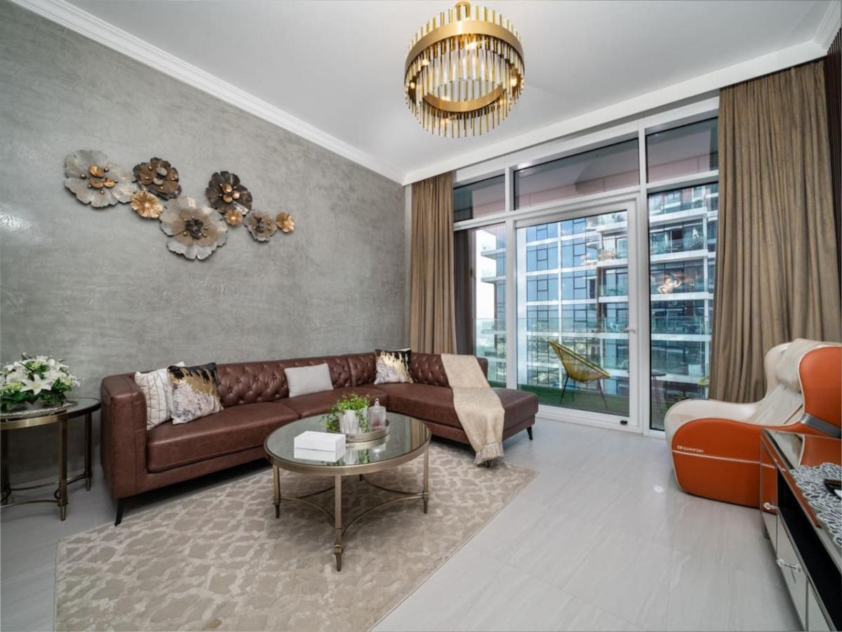 Elegant 2-bed Escape With Frame & Difc Views